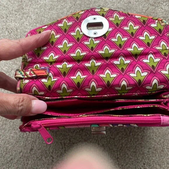 Vera Bradley Pink Swirls Wristlet
Wallet Pink Green Purple - Picture 3 of 3